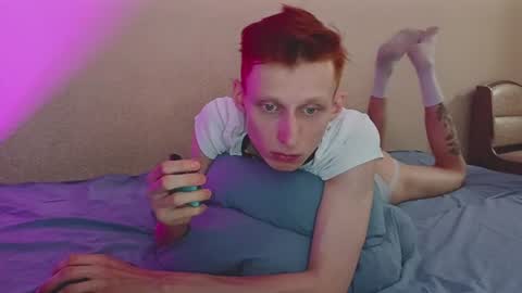 Snapshot of fire_monkeyboy chatting on 07-02-26, 03:18 Mark online show from 07-02-26, 03:18