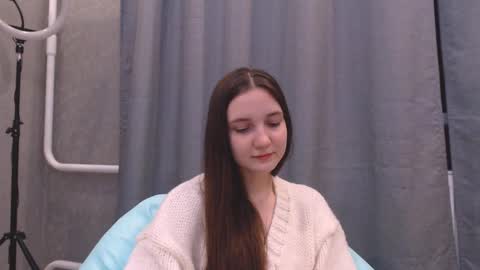 Snapshot of fireflies_fly_ chatting on 01-21-25, 04:48 fireflies_fly_ online show from 01-21-25, 04:48