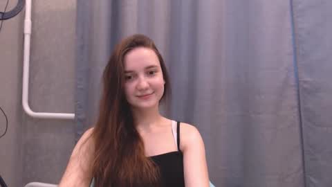 Snapshot of fireflies_fly_ chatting on 01-28-25, 01:05 fireflies_fly_ online show from 01-28-25, 01:05