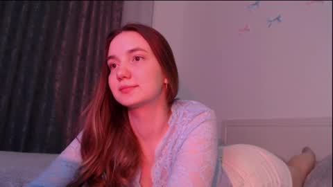 fireflies_fly_ online show from 04-20-26, 07:48