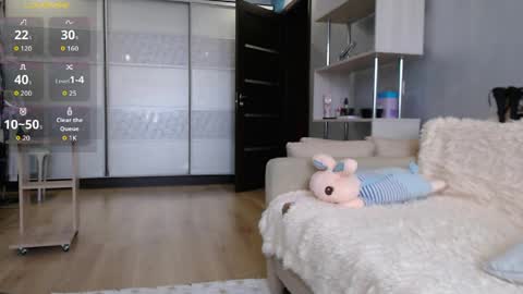 ArinaimasCute online show from 04-01-26, 09:10