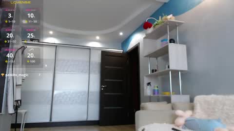 Snapshot of firesally_ chatting on 05-18-26, 09:59 ArinaimasCute online show from 05-18-26, 09:59