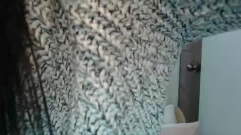 Snapshot of fireychiq chatting on 10-14-25, 10:16 Nina online show from 10-14-25, 10:16