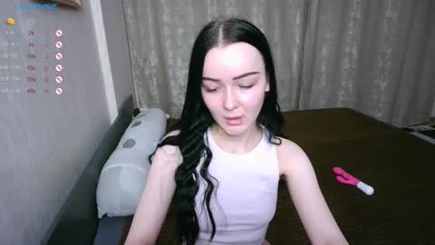 Snapshot of first_day_ chatting on 02-08-25, 01:33 ALICESTEVEVECTOR pvt open online show from 02-08-25, 01:33