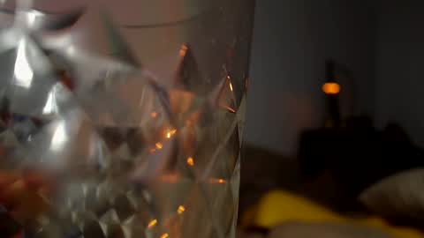 Muse online show from 12-09-24, 06:01