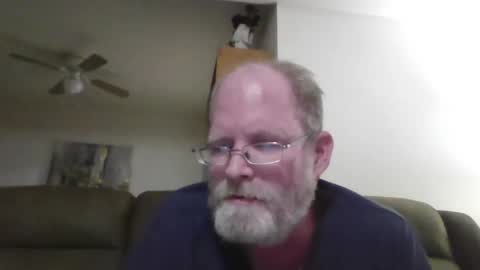 Hercomeonmyface online show from 01-10-26, 12:18