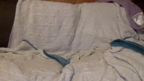 Snapshot of fitchatandfun chatting on 10-15-25, 10:26 fitchatandfun online show from 10-15-25, 10:26