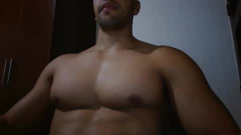 fitchestabs_69 online show from 04-19-26, 08:44