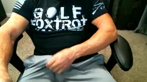 fitguy40 online show from 05-05-26, 07:00
