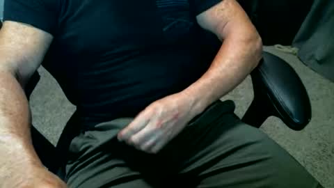 fitguy40 online show from 05-24-26, 03:00