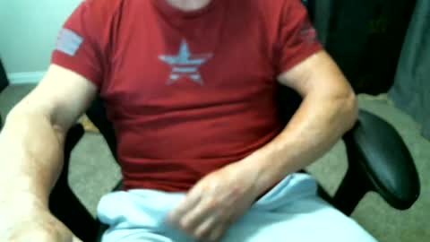 fitguy40 online show from 06-17-26, 09:16