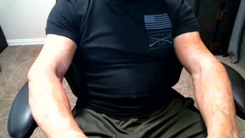 fitguy40 online show from 07-08-26, 08:02