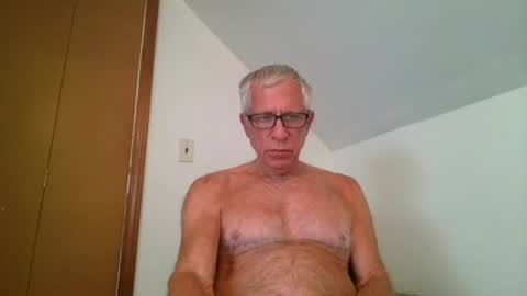 Snapshot of fitman999 chatting on 06-30-26, 07:48 Jon online show from 06-30-26, 07:48