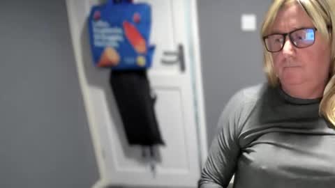 hornydog online show from 01-11-26, 12:04