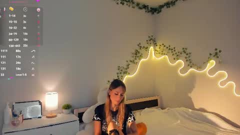 Kira online show from 07-31-26, 01:27