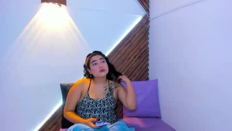 Sophia Antonella Ryan online show from 06-08-26, 01:50