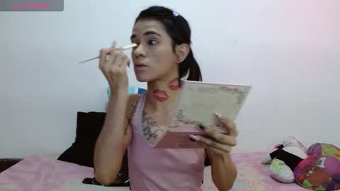 Snapshot of flacapaisa chatting on 12-19-25, 08:38 nova online show from 12-19-25, 08:38