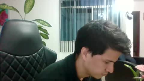 Charles mi new  TWT Flacousa1 online show from 11-02-25, 11:07