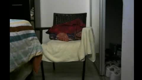 Snapshot of flakoguebu chatting on 06-14-26, 01:47 flakoguebu online show from 06-14-26, 01:47