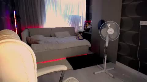 flamevixen online show from 07-27-26, 12:01