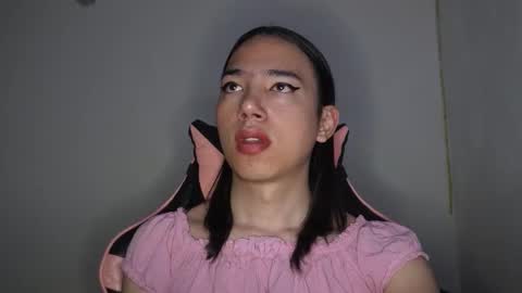 Snapshot of flaream_angel chatting on 10-28-25, 04:53 Alexa online show from 10-28-25, 04:53