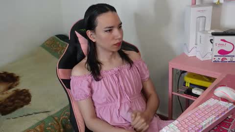 Snapshot of flaream_angel chatting on 02-14-26, 05:10 Alexa online show from 02-14-26, 05:10