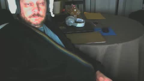 flashy49 online show from 12-21-25, 05:14