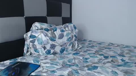 Steven and Daniel online show from 12-17-25, 04:24