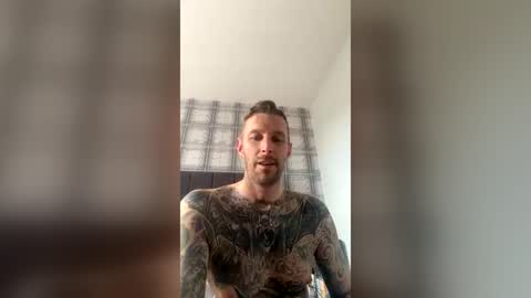 Snapshot of fletcher1985 chatting on 07-02-26, 04:24 fletcher1985 online show from 07-02-26, 04:24