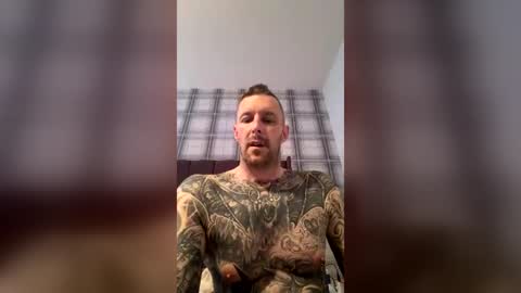 Snapshot of fletcher1985 chatting on 07-16-26, 04:35 fletcher1985 online show from 07-16-26, 04:35