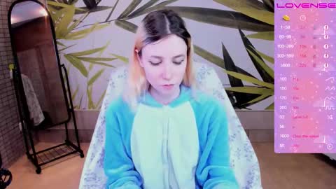 FlexiMona online show from 12-14-25, 09:58