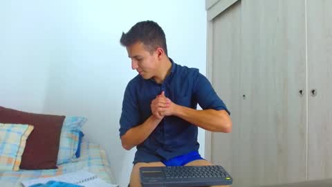 Nico online show from 02-26-25, 09:37