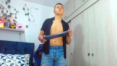 Nico online show from 03-06-26, 05:53