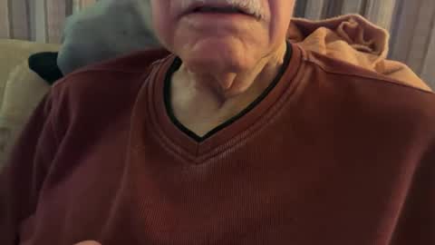 Snapshot of flip4u chatting on 06-24-26, 06:23 flip4u online show from 06-24-26, 06:23