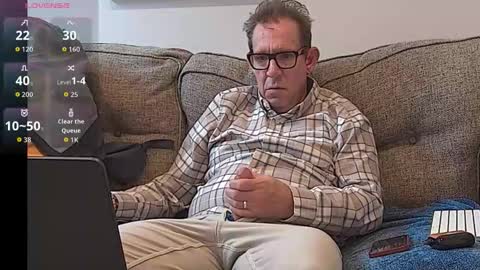 Flickrbrite online show from 03-16-26, 09:41