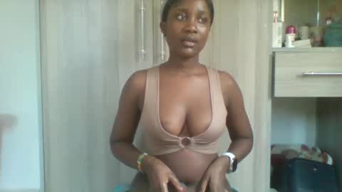 flirty_arrya online show from 05-20-26, 09:15