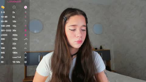 Emely  online show from 06-16-26, 04:04