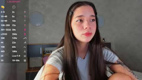 Emely  online show from 06-19-26, 03:00