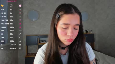 Emely  online show from 06-22-26, 03:25
