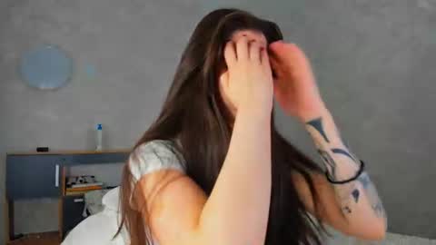 Emely  online show from 07-07-26, 04:26