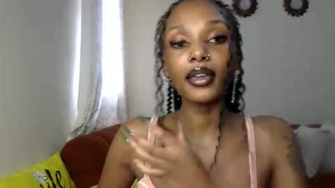 Snapshot of flirtyy_sheery chatting on 06-04-26, 10:32 sheery online show from 06-04-26, 10:32