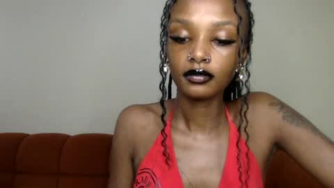 Snapshot of flirtyy_sheery chatting on 06-12-26, 08:46 sheery online show from 06-12-26, 08:46
