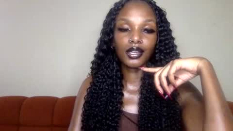 Snapshot of flirtyy_sheery chatting on 06-28-26, 07:25 sheery online show from 06-28-26, 07:25