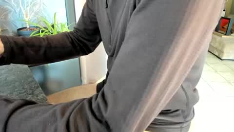 floki52016 online show from 04-24-26, 09:12