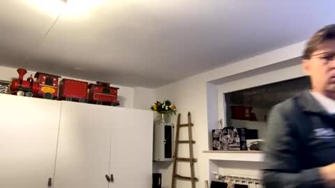 Snapshot of flonolalacla chatting on 01-02-25, 04:46 flonolalacla online show from 01-02-25, 04:46