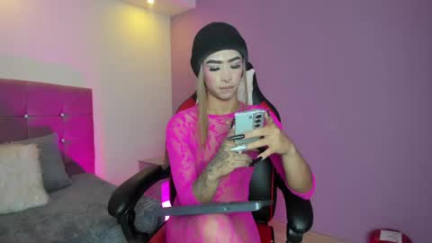  Flor  online show from 06-07-26, 04:05