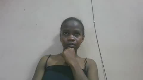 flora48230522373 online show from 05-06-26, 07:41