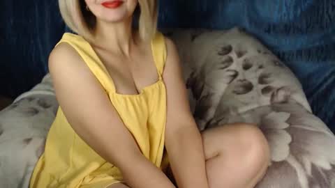 floretdiana online show from 10-21-25, 08:53