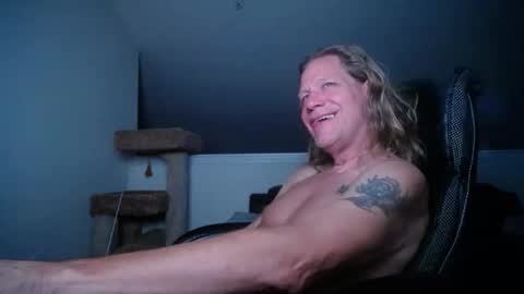 Double-D online show from 01-10-26, 09:00