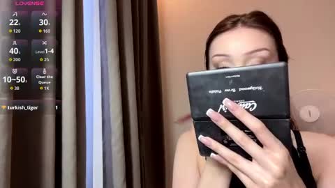 Lucy online show from 07-18-26, 03:16